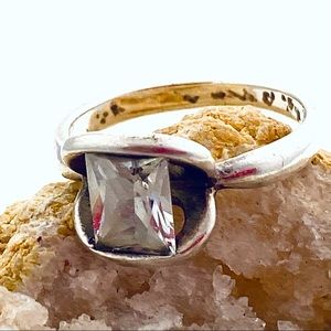 Sterling silver and quartz ring. Size 8.